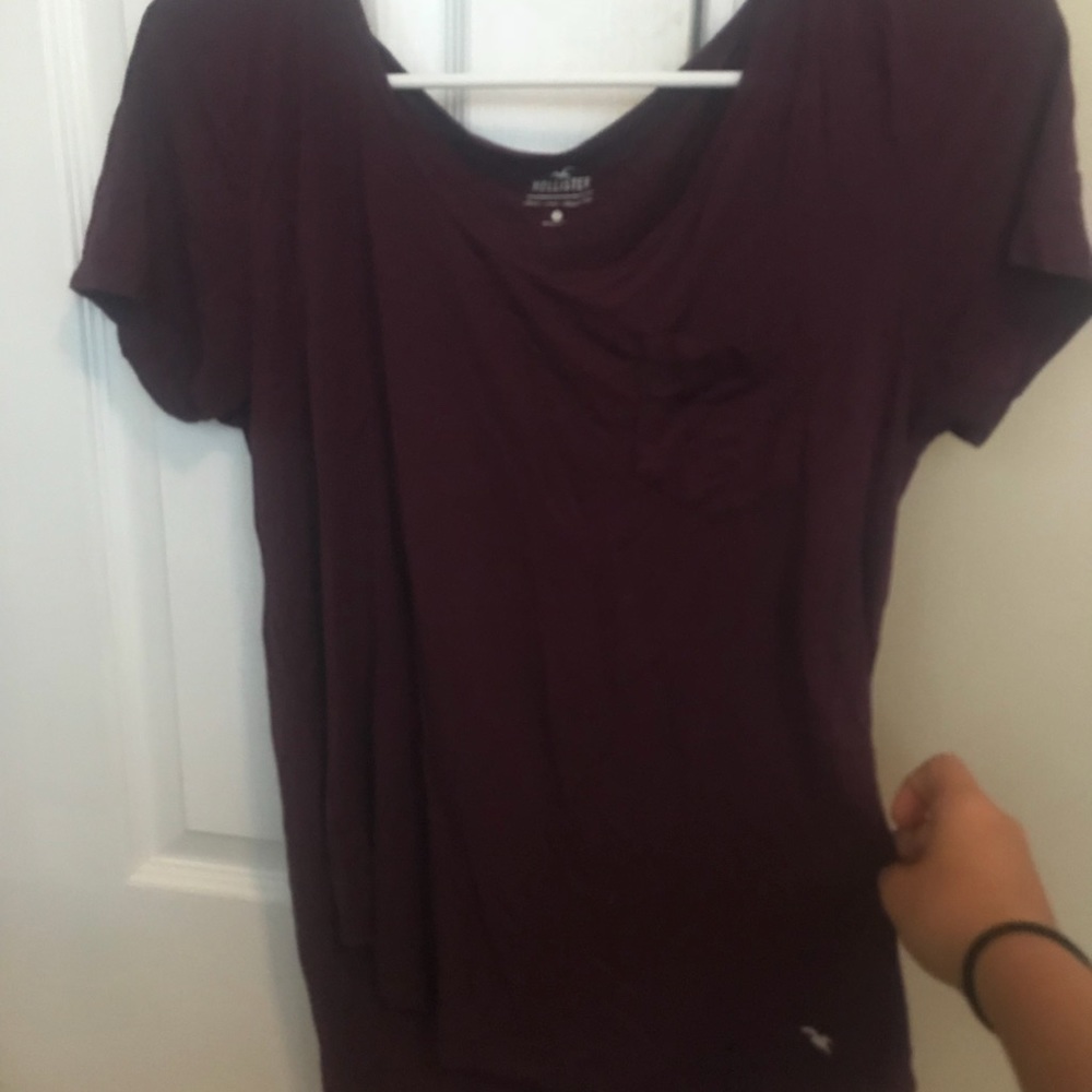Scoop neck hollister top